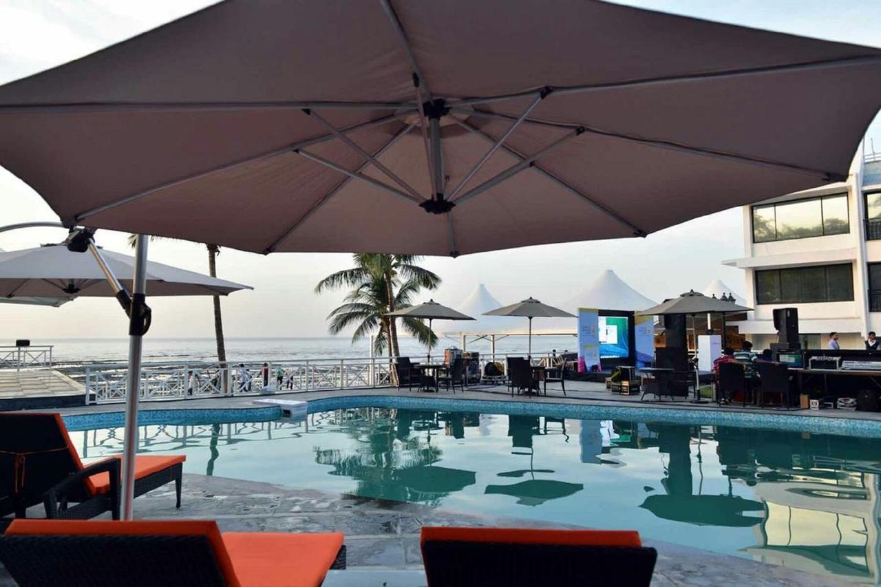 Cidade De Daman - Beach Resort Buitenkant foto