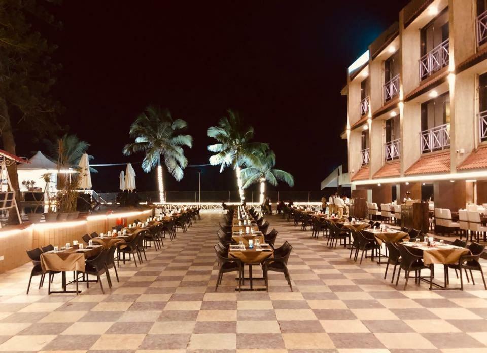 Cidade De Daman - Beach Resort Buitenkant foto