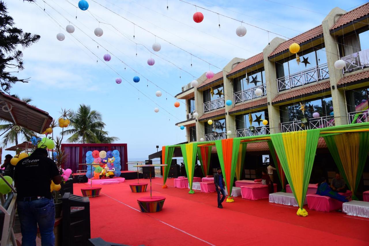 Cidade De Daman - Beach Resort Buitenkant foto